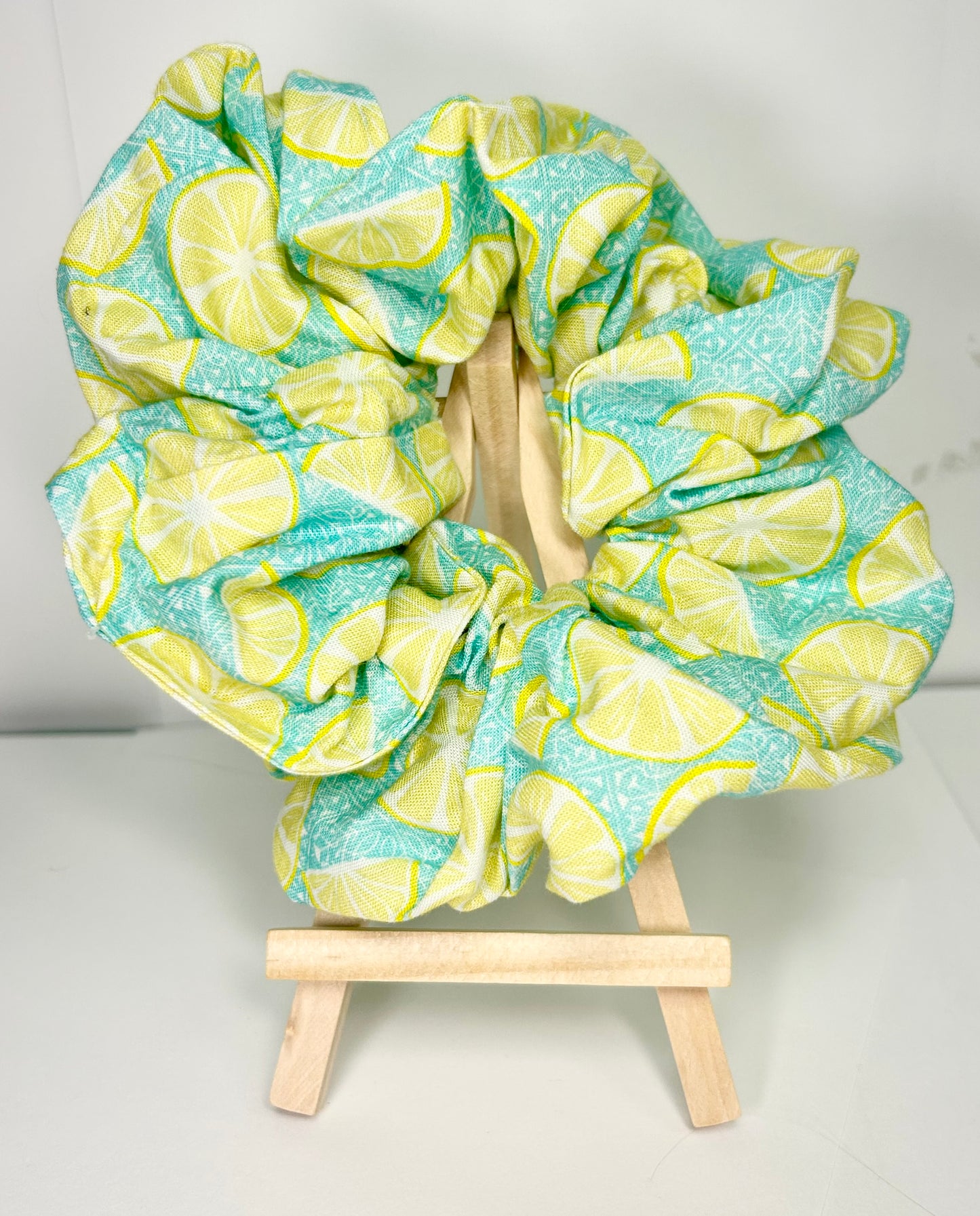 lemon scrunchie