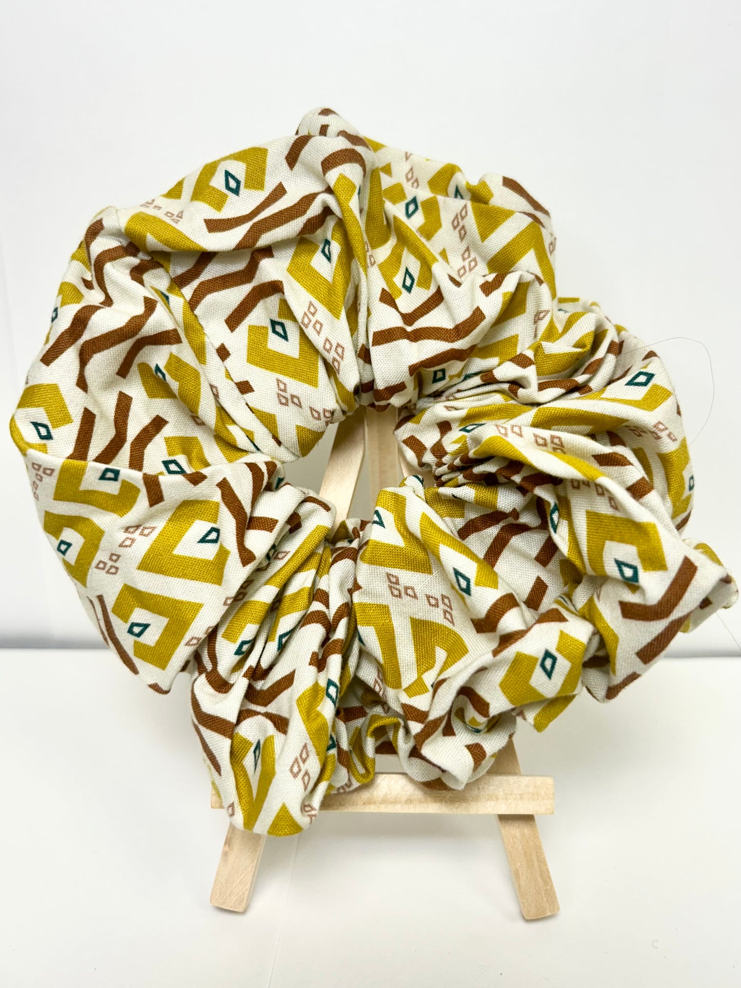 geometric scrunchie