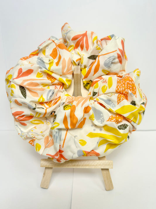 modern floral scrunchie